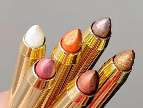 Crayon fard à paupières scintillant métallique