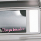 Sticker Rétroviseur Voiture “I Love You, Drive Safe” – Autocollant Décoratif Étanche Multi-Couleurs