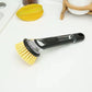 Brosse à récurer multifonctionnelle à ajout automatique de liquide