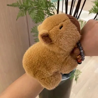 🎁🎅Acheter 1 obtenez 1 gratuit--2023 CHRISTAMS GIFT--💝Wrist-Wrapping Capybara Cuddler